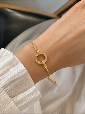 Sterling Silver Plated Adjustable Circle Link Bracelet – Gold-Tone